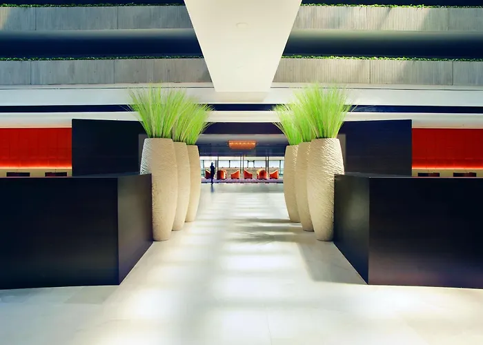 Hotel Hyatt Regency O'hare Chicago 4*