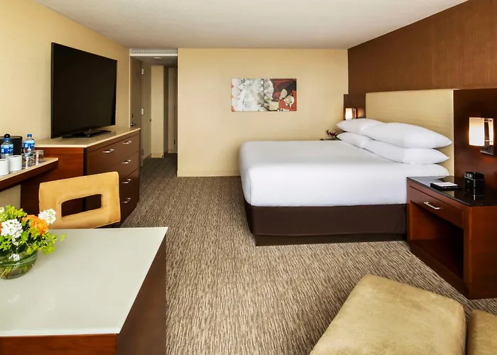 Hotel Hyatt Regency O'hare Chicago 4*