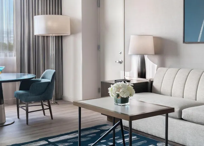 Hotel Hyatt Regency O'hare Chicago 4*